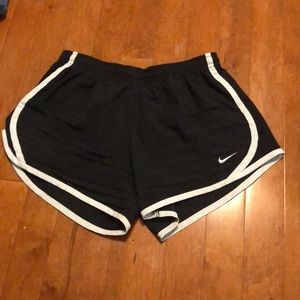 Black nike shorts